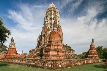 Wat Chaiwatthanaram à Ayutthaya, Thaïlande sur Erwin Blekkenhorst