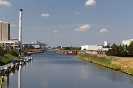 Water and industry in color by Rob Pijnenburg