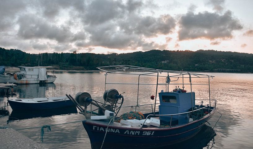 Bateaux de pêche Grèce par Atlasinmyhand