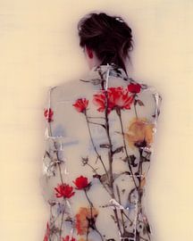 Botanical portrait with a weathered look by Carla Van Iersel