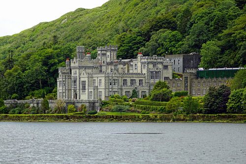 Kylemore Abbey is de oudste Ierse Benedictijner abdij.