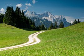 Zugspitze view at Gschwandnerbauer