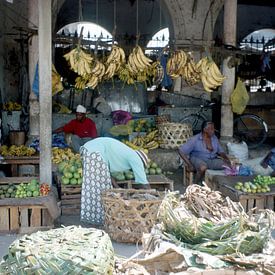 Fruit at market Zanzibar, Stonetown by Klaartje Jaspers