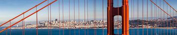 Golden Gate Bridge – Extreme Panoramic View by Melanie Viola