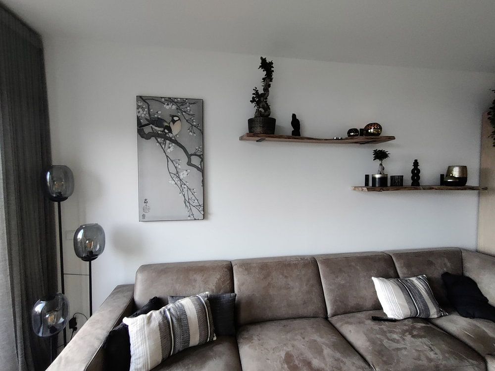 Kohlmeisen auf Blütenzweig von Ohara Koson 