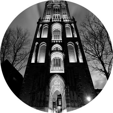 Domtoren in Utrecht gezien vanaf het Domplein, ZWART-WIT