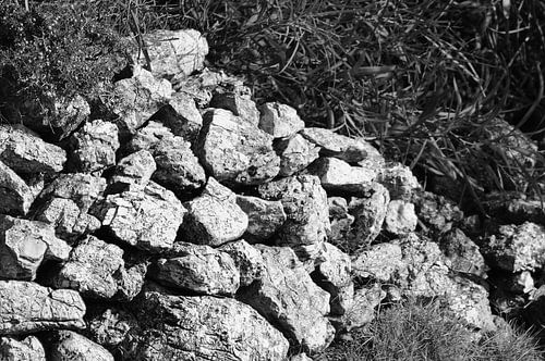 Stenen muur zwart wit