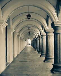 Bögen und Säulen in Antigua