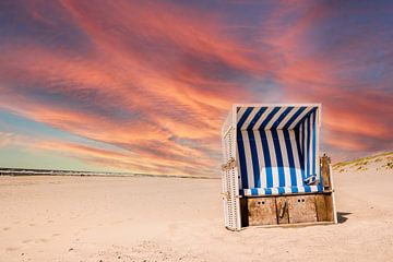 Strandkorb am Sandstrand auf Sylt