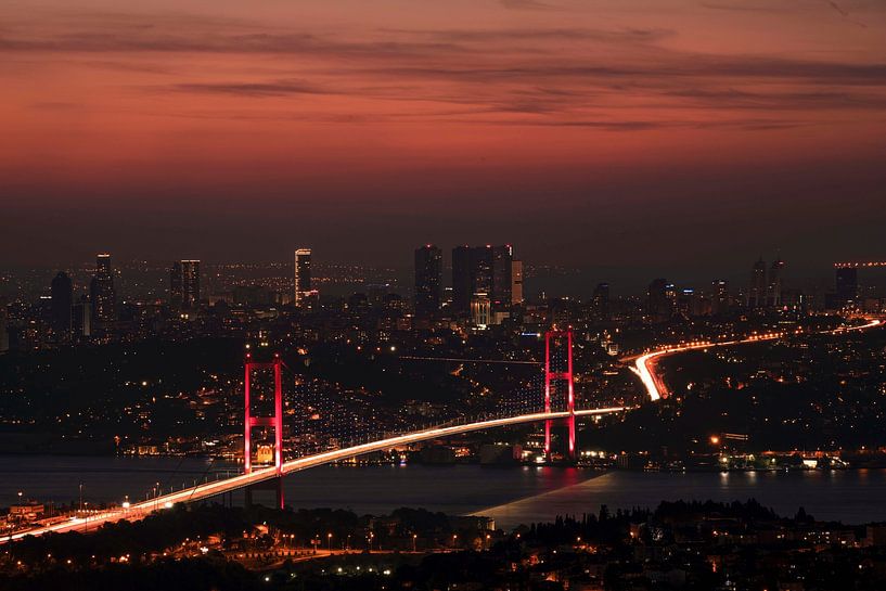 Istanbul by Hello Pompoyo