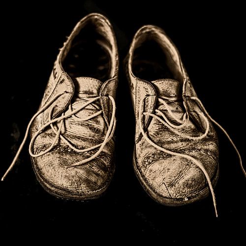 Old shoes - Ricky