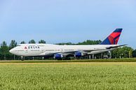 Delta Airlines Boeing 747-400 (N662US). by Jaap van den Berg thumbnail