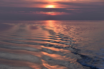 Magische zonsondergang op de Waddenzee
