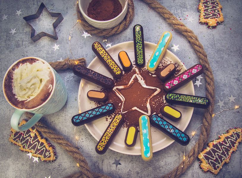 Chocolate moment by Pix-Art By Naomi.k