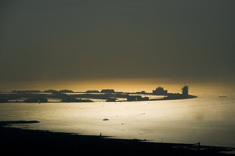 Sonnenuntergang über der Palmeninsel Jumeirah in Dubai von Edsard Keuning