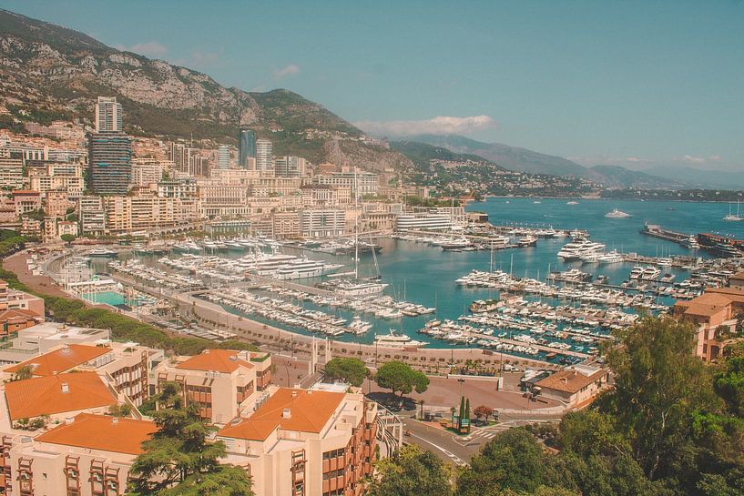 Monaco von Hello Pompoyo