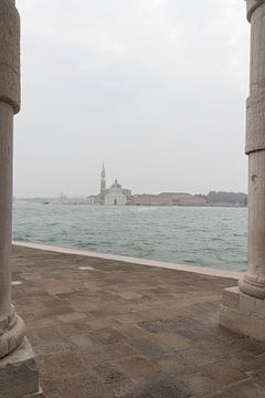 Le silence à Venise sur Nina Rotim