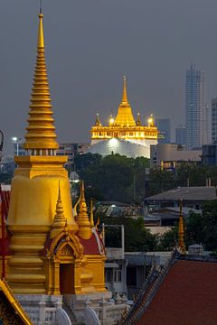 Gouden berg in Bangkok van Walter G. Allgöwer