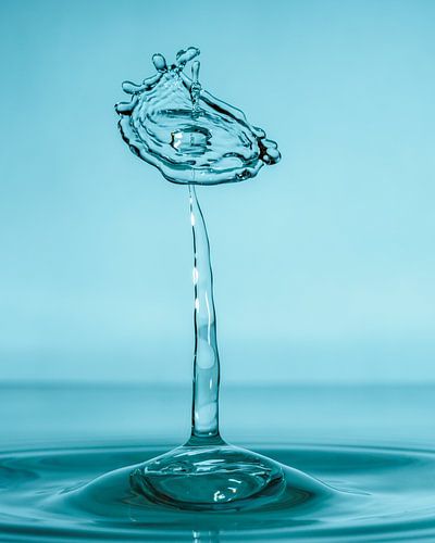Water drops #7 van Marije Rademaker