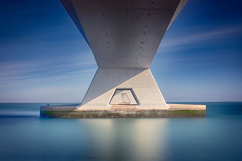 Unendliche Perspektiven - Zeeland-Brücke