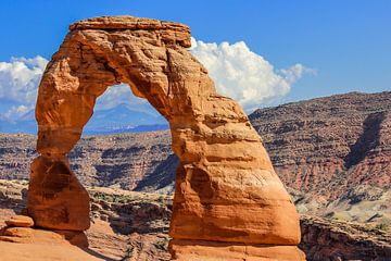 Delicate Arch, Utah by Peter Leenen