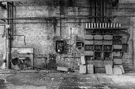 Zwart-wit foto van een oude DDR-fabriek van Animaflora PicsStock thumbnail