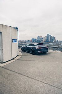 Porsche Panamera 4S in Amsterdam