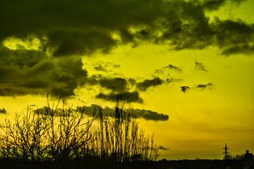 Yellow mysterious sky by Jolanda de Jong-Jansen