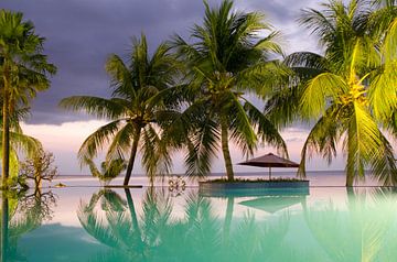Bali - Lovina Beach 2014 by Wilma van Oeveren - van Hemert