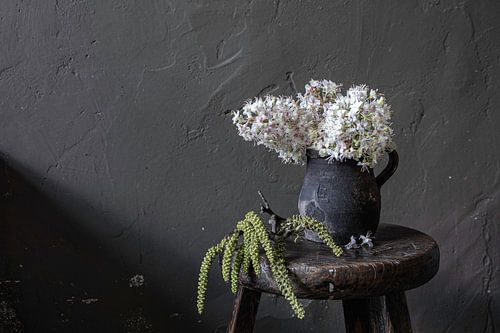 Still life with blossom horse chestnut by Affect Fotografie