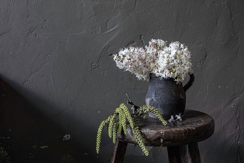 Still life with blossom horse chestnut by Affect Fotografie