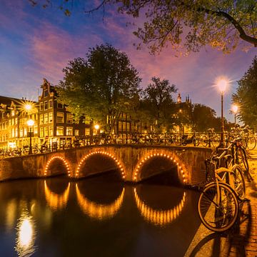 AMSTERDAM Idyllic nightscape from Keizersgracht by Melanie Viola