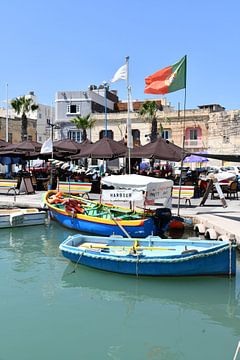 Malta - Boten in de haven van Marsaxlokk van Robert Styppa