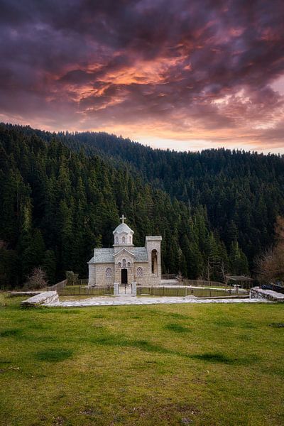 The beauty of Pertouli village by Konstantinos Lagos