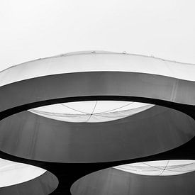 Le toit de l'ampoule en noir et blanc sur De Utrechtse Internet Courant (DUIC)