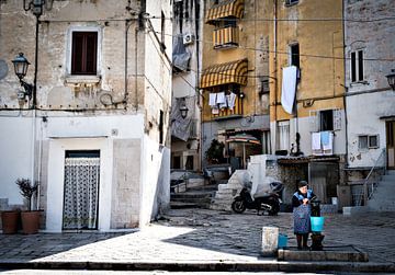 Italie - Paysage urbain à Bari sur Francisca Snel