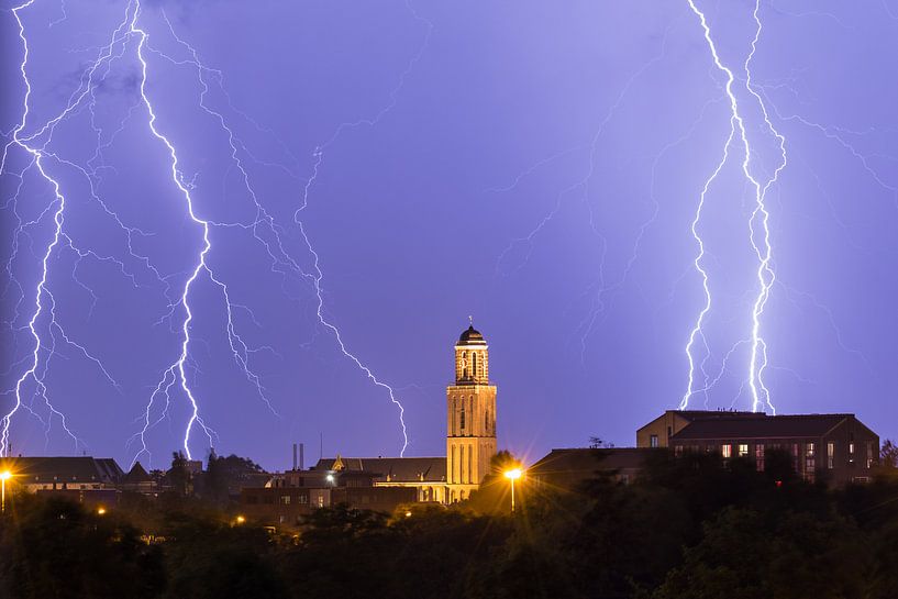 Blitzschlag über Zwolle von Marcel Bil