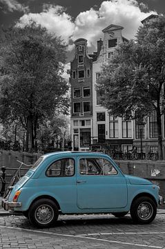 Vintage Fiat 500 oldtimer in Amsterdam