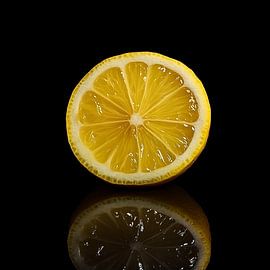 Lemon portrait