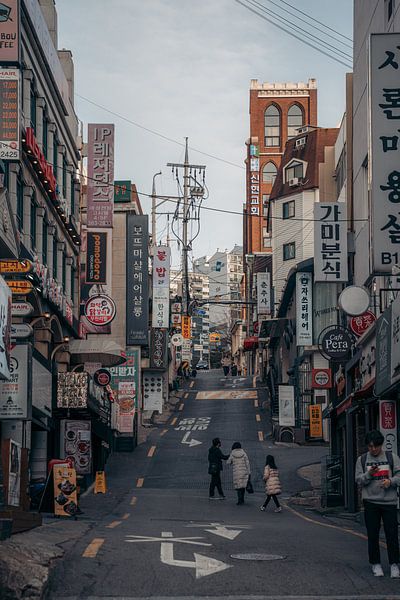 Seoul by Hello Pompoyo