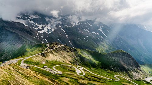 Bergpass in Österreich. von Mario Visser