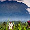 Entre les rizières et au bord du volcan sur Danny Bastiaanse
