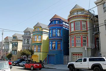 San Francisco - "Painted Ladies" in Haight Ashbury van t.ART