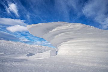 Schneedüne von Arina Kraaijeveld