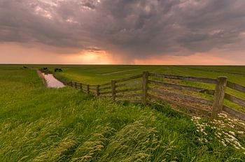 Bedrohliches Wetter über dem Noorderleeg