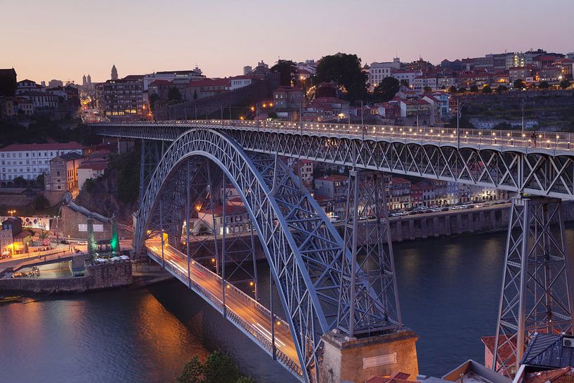 Ponte Dom Luis I, UNESCO werelderfgoed, Porto, Portugal van Markus Lange
