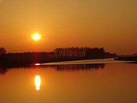 Zonsondergang van Joyce Dales
