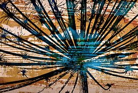 Bärenklaue blau auf Holz von Jack Schoneveld