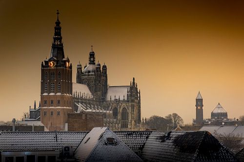 Two churches by Ruud Peters
