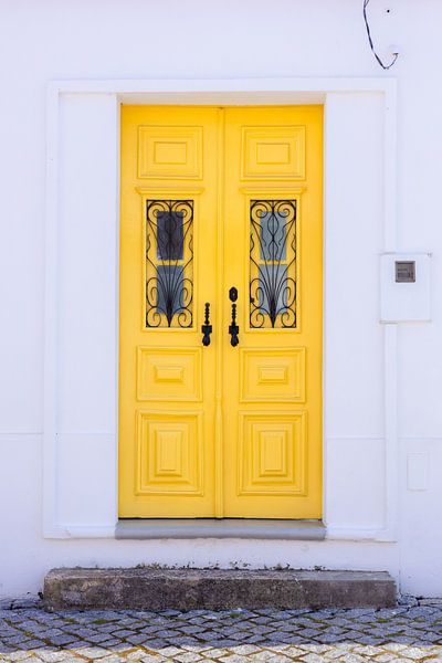 Yellow door by HelloHappylife